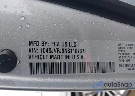 2022 Jeep Grand Wagoneer Series Ii 4X4 z USA, uszkodzony, nr VIN 1C4SJVFJ9NS110737